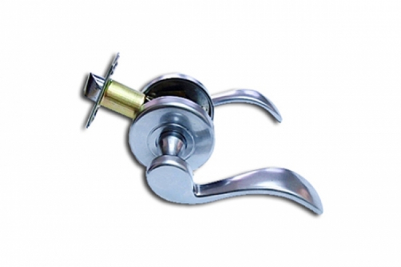 Lever handle lockset, satin nickel-tone finish